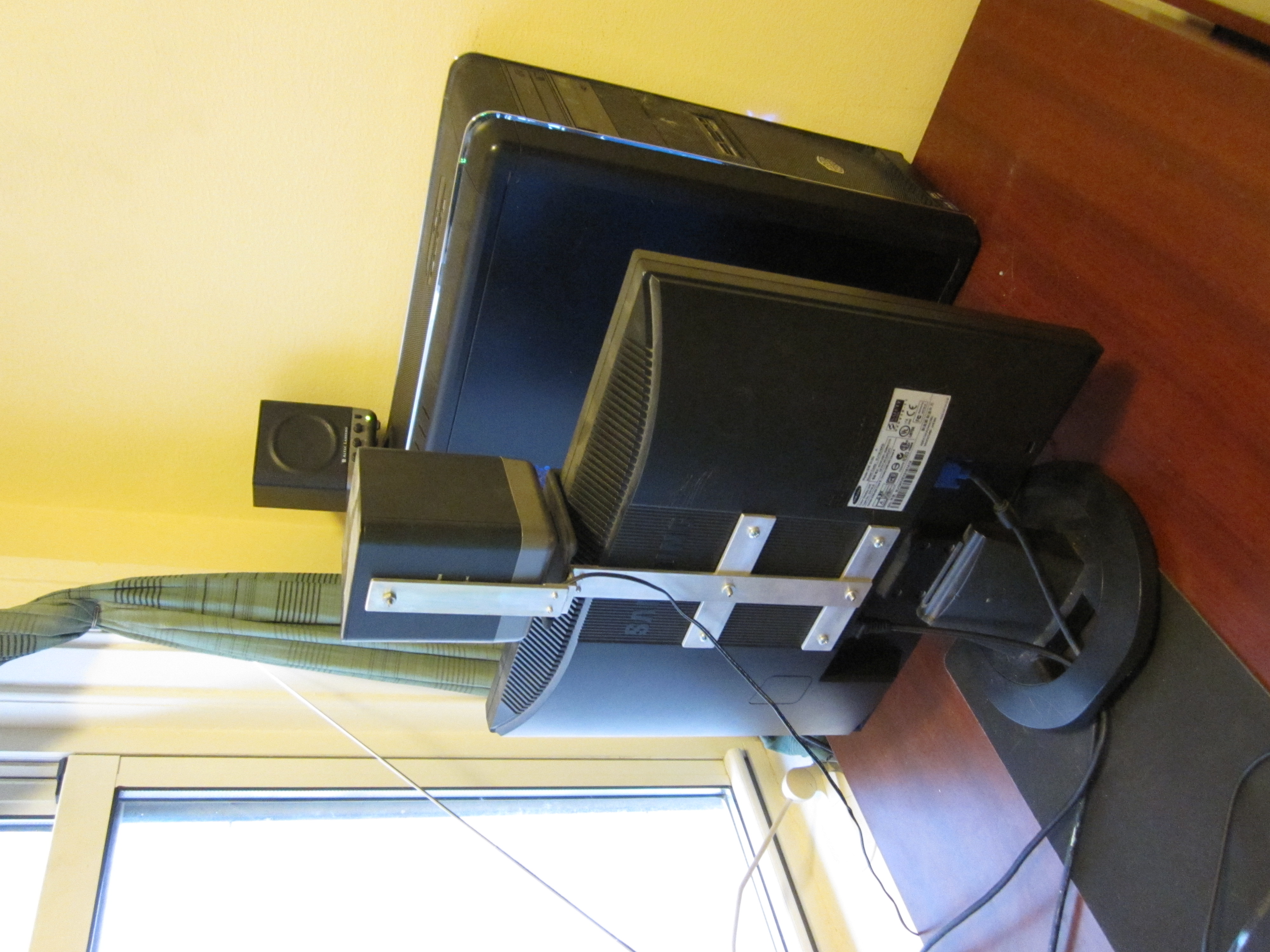 center speaker vesa mount